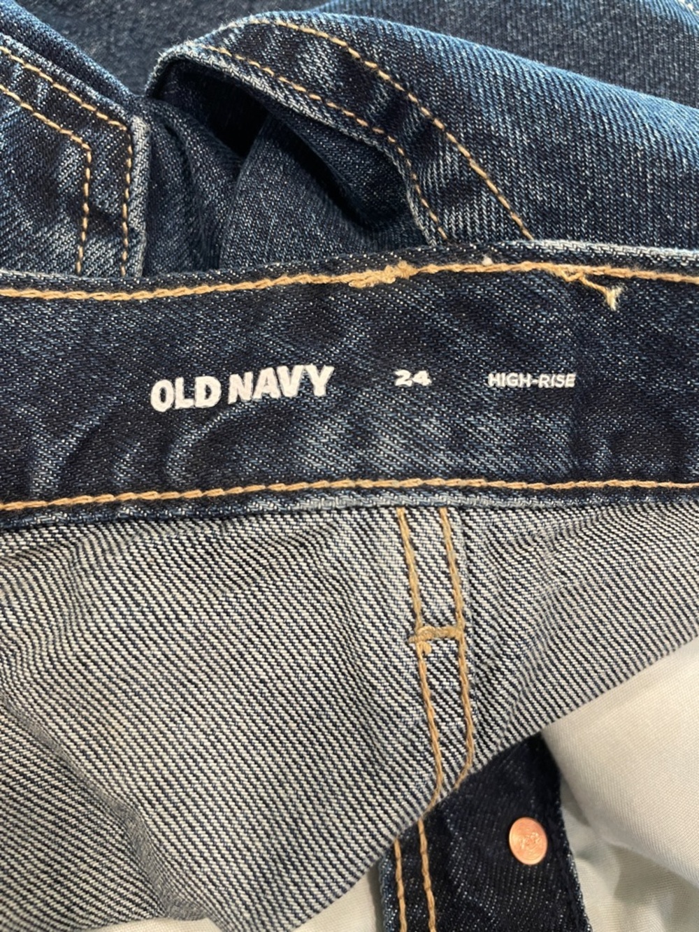 Old Navy Jean Skirt Button Fly NWT size 24 - Picture 2 of 8